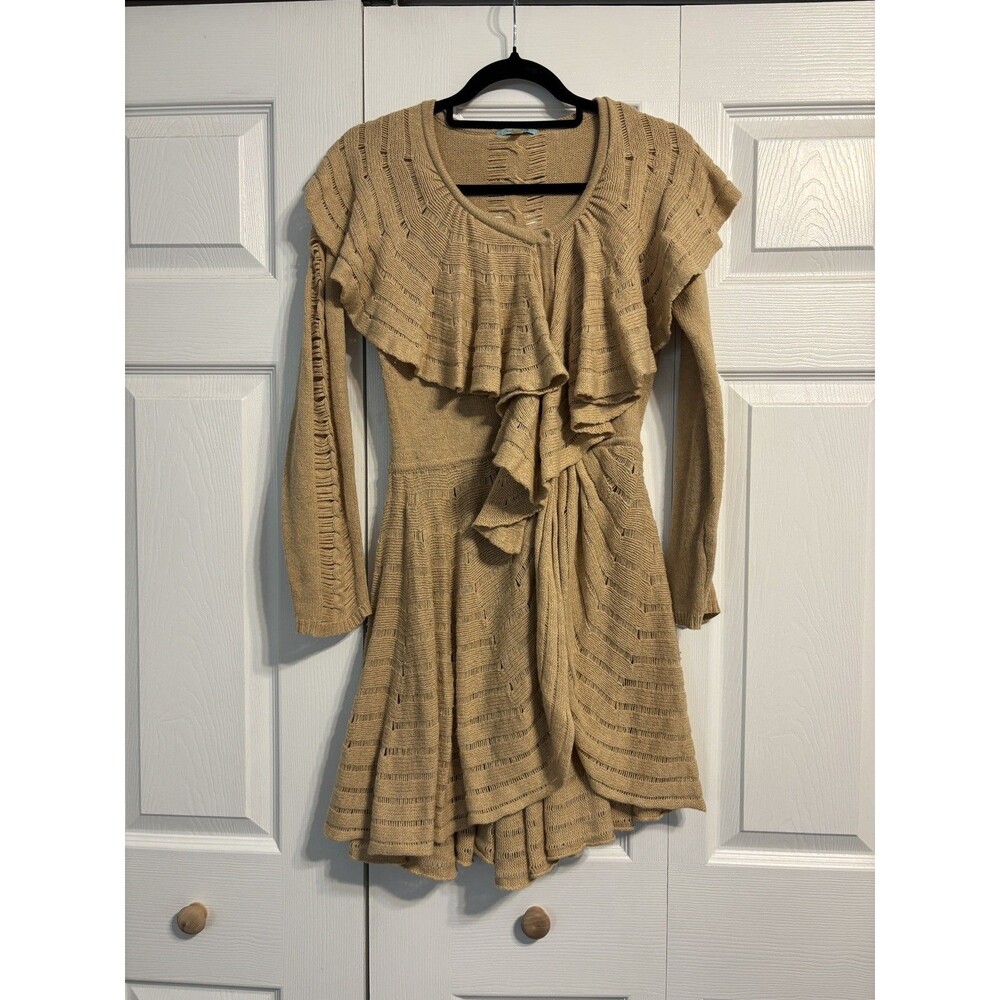 Leifnotes Anthropologie Ruffle Knit snap front Cardigan womens XS light brown